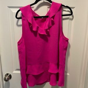 Beautiful sleeveless blouse XXL